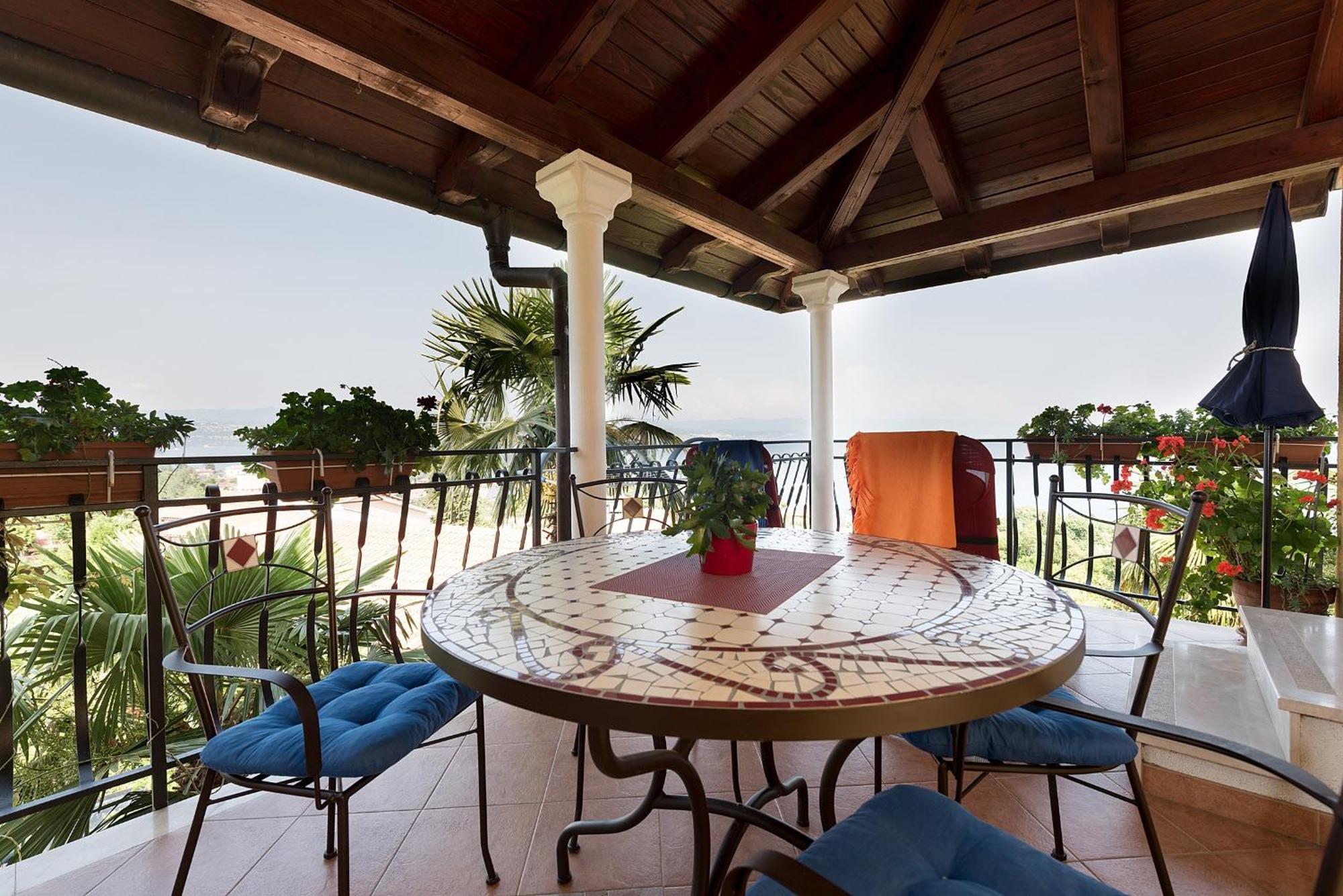 Apartments Villa Zara Lovran Cameră foto