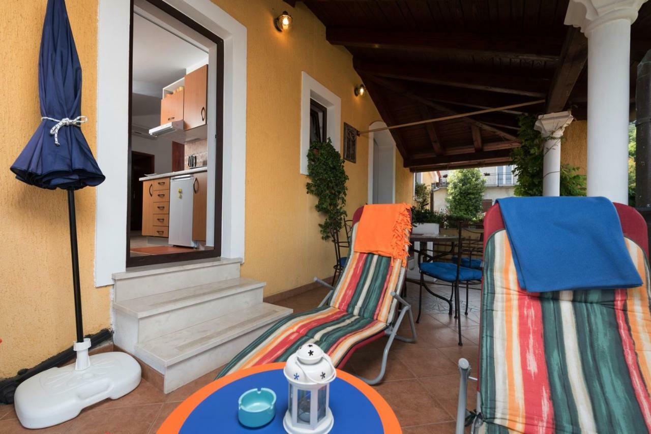 Apartments Villa Zara Lovran Exterior foto